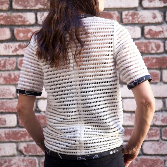 OSTWALD HELGASON - semi sheer structured blouse- fits smaller - Picture 6 of 15